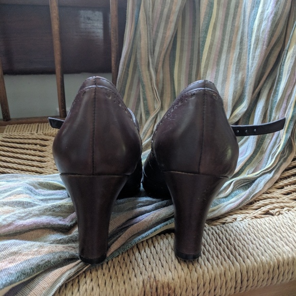 Etienne Aigner heals - Picture 2 of 5